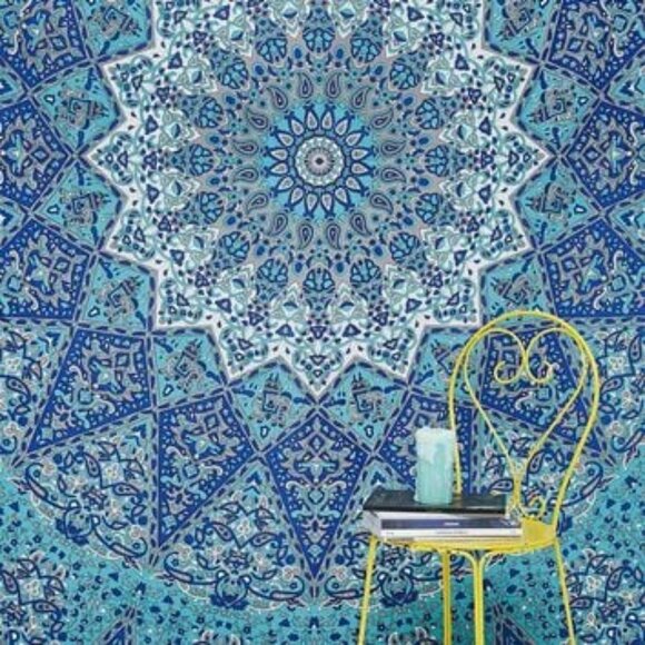 UO Home Mandala “Dani” Tapestry (NEW) - Picture 1 of 9